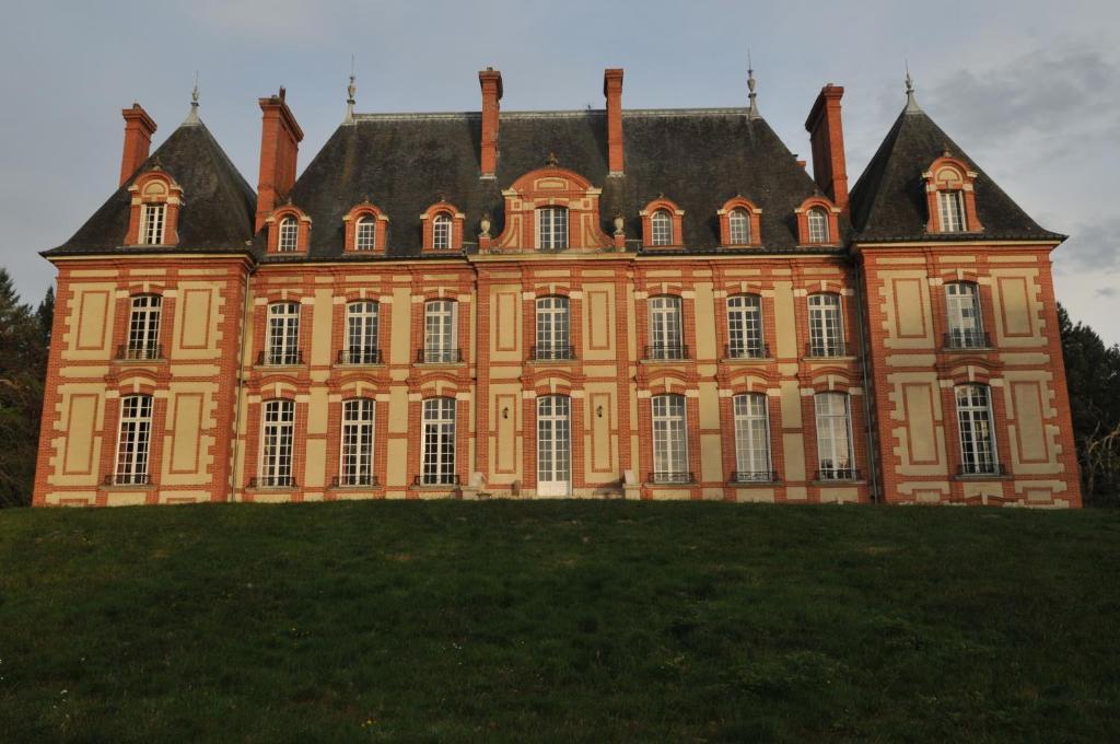 Bed&Breakfast - Château du Corvier Vouzon Extérieur photo